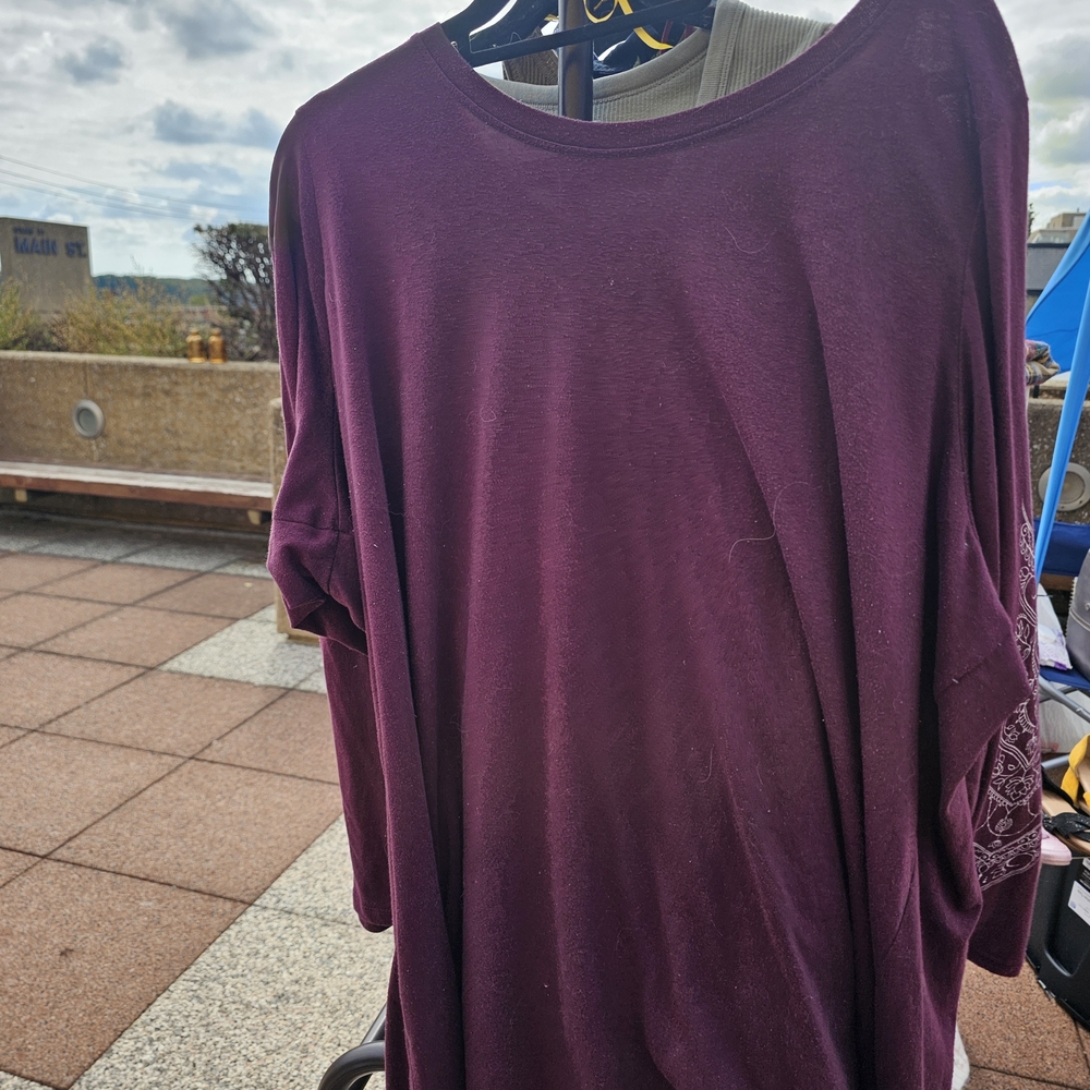 Women's Purple Top